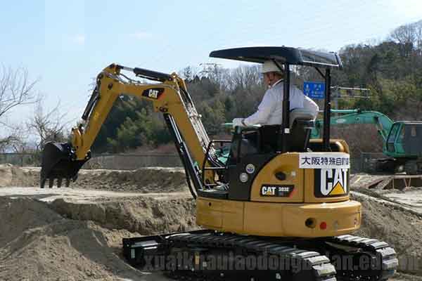 don-hang-di-nhat-cho-nam-luong-cao