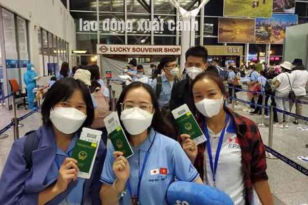 Nên đi XKLĐ Nhật Bản hay Đài Loan