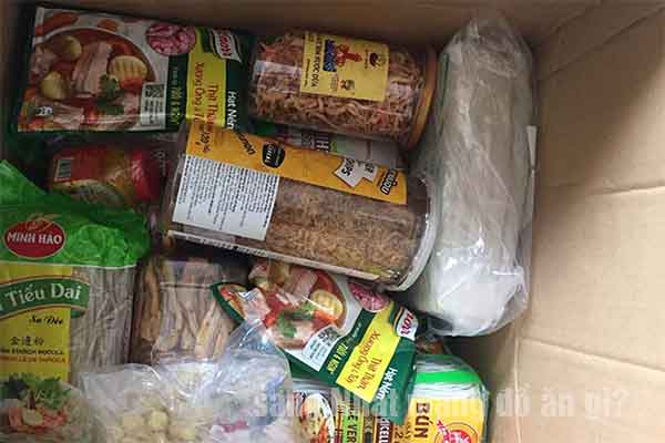 Nên mang đồ ăn gì sang Nhật