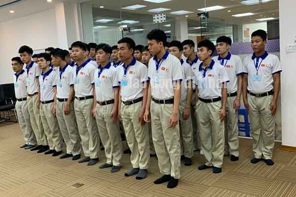 Đi xuất khẩu lao động có cần chiều cao không