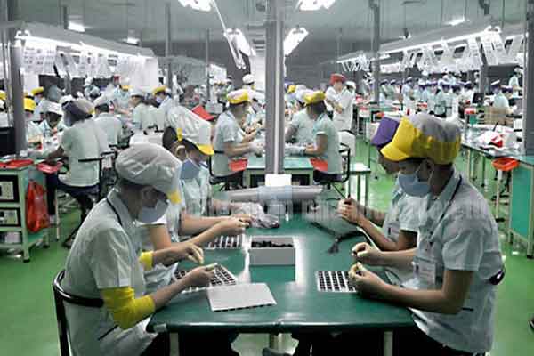 Tuyển 150 lao động đi Đài Loan làm trong Công ty điện tử