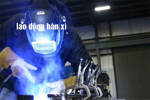 Công xưởng Hợp Hồng tại Đài Trung tuyển 01 Nam thao tác máy móc