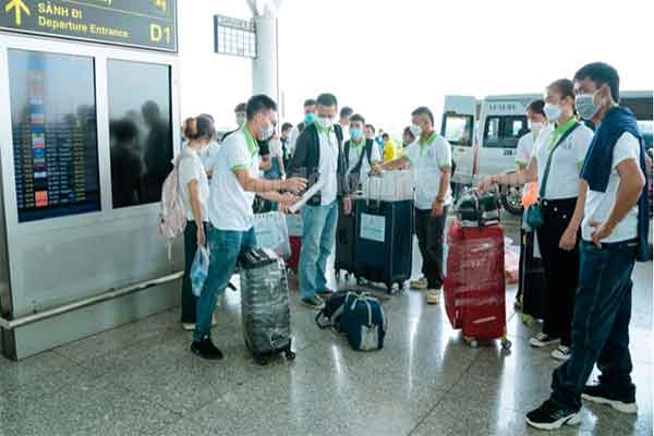 Nhà máy Tuyển Dương tại Đài Loan tuyển 03 lao động thao tác máy