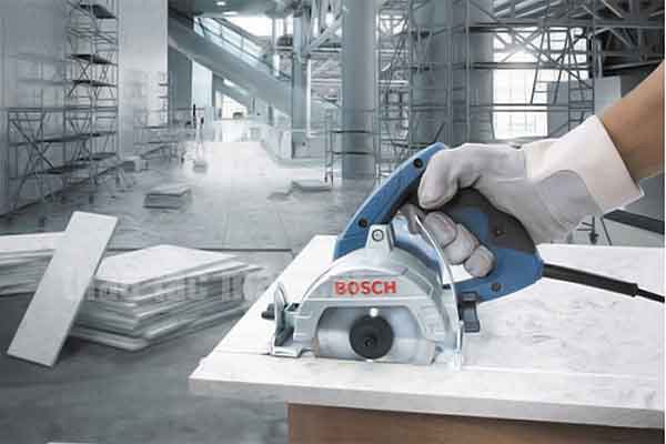 Tuyển 02 Nam đi xuất khẩu Đài Loan thao tác máy cắt