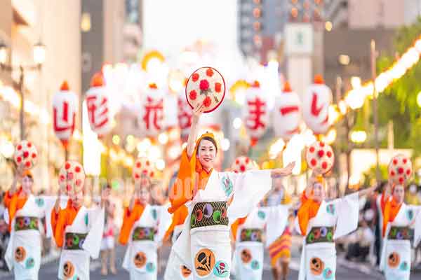 Nhật Bản cách Việt Nam bao nhiêu tiếng