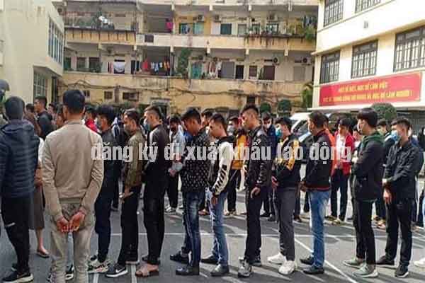 Mặt trái của xuất khẩu lao động