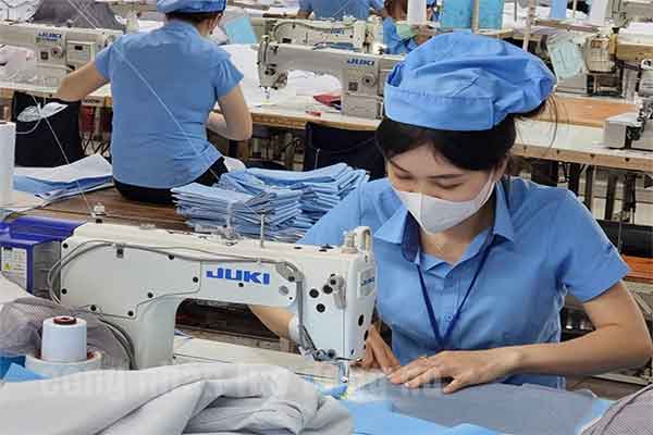 Phụ nữ 30 tuổi nên học nghề gì